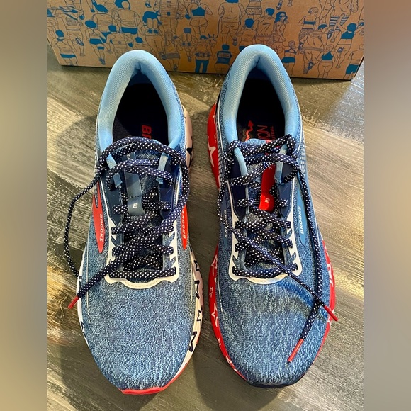 Women’s Trace 2 shoes by Brooks. Size 9 - CUSHION. New in box. - Picture 2 of 9